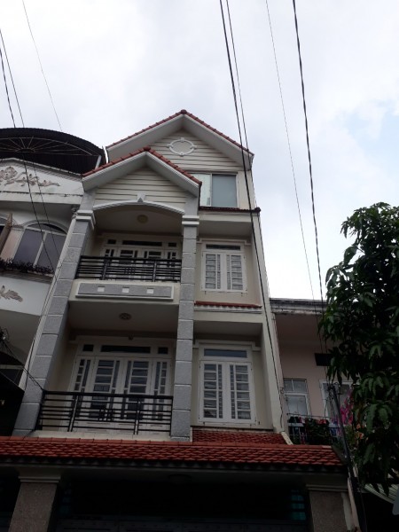 Xe Hơi Đỗ Cửa Phổ Quang,P2, Tân Bình, 46M2, Giá chỉ 5 Tỷ 900 ( TL )