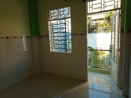 PHÒNG BAN CÔNG ĐẸP SẠCH SẼ MÁT MẺ GẦN 3/2 VÀ XÓM ĐẤT