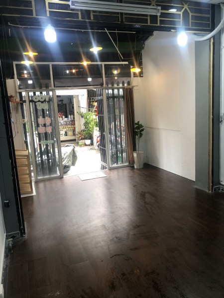 Mặt bằng Q10, chợ Hoa Hồ Thị Kỷ 32m2 kinh doanh tự do
