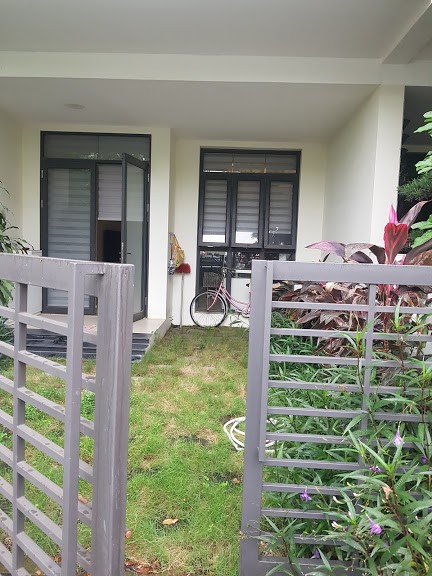 Bán Biệt thự Liền Kề Vinhomes Thăng Long 100m x 4 tầng, không gian thoáng, dân trí cao.