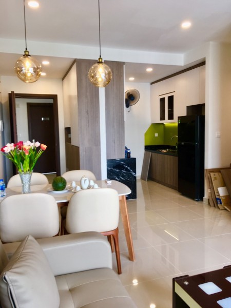 Cho thuê gấp CH Sunrise DT 70m2 2PN 2WC, full nội thất view sông,giá 12tr/tháng 0938011552