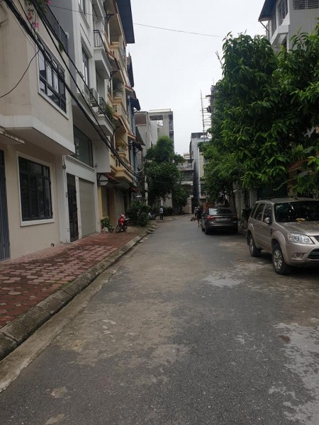 [Nhà siêu rẻ-hiếm] gần 40m2 giá chỉ hơn 3 tỷ cần bán phố Hoàng Như Tiếp, Long Biên