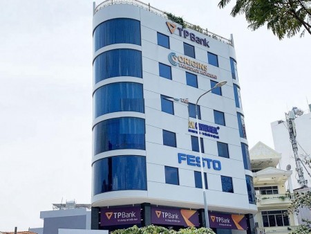 Cho thuê Tòa nhà văn phòng mới hầm 7 lầu 2000m2 trần não Bình An Quận 2 MS:785