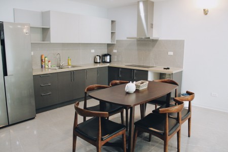 Cho thuê CH tầng 18 chung cư cao cấp D'. Le Roi Soleil, 59 Xuân Diệu, 88m2, 2PN, 2VS, giá 17 tr/th