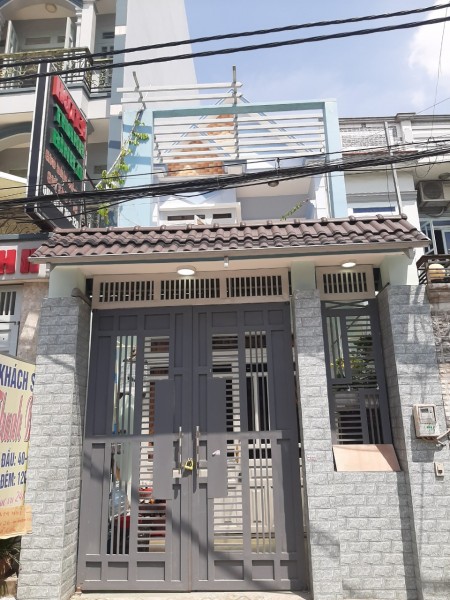 Thiếu nợ ngân hàng cần bán gấp nhà xây mới 1 lầu, hẻm 8m thông, đẹp cuối Lê Trọng Tấn Triết