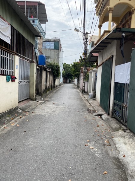 [Cực hiếm] mảnh đất 54m2, đường ô tô tránh, khu phân lô ô bàn cờ cần bán phố Giang Biên-Phúc Lợi