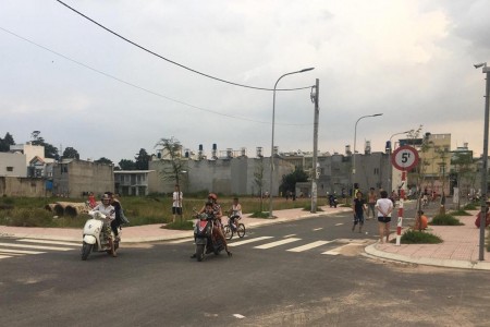Đất nền gần làng đại học lớn nhất Việt Nam, kinh doanh xây trọ