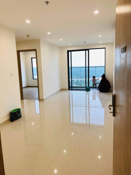 Bán căn 2pn tại Vinhome Grand Park Q9 phân khu Ranibow đã bàn giao giá 2 tỷ 80 triệu có hỗ trợ vay 70%