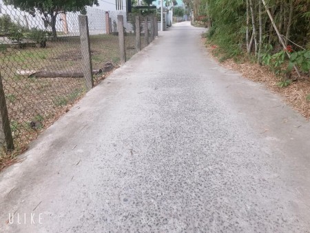 Vài lô kiệt ô tô giá rẻ tại đường Lưu Quang Vũ