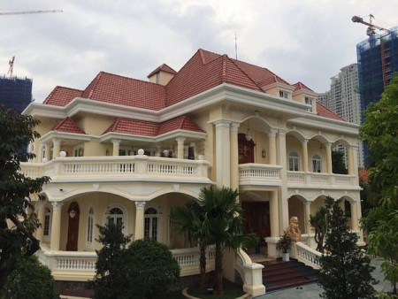 Cho thuê Villa cổ điển Pháp Hồ bơi sân vườn 1155m2 Nguyễn Ư Dĩ Thảo điền Quận 2 MS: