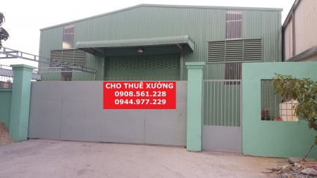 Cho thuê nhà xưởng dt: 700m2 giá 30 triêu/tháng xã nhị bình, huyện hoc môn. lh: 0908.561.228