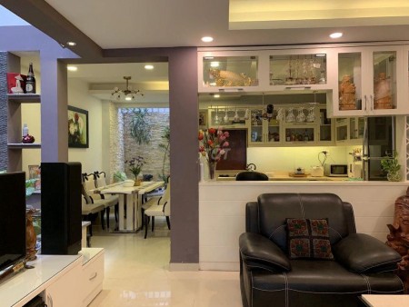 Bán Biệt Thự Kiều Đàm P.Tân Hưng Q.7