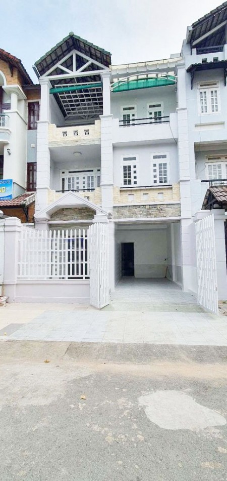 Cho thuê Villa trệt 2 lầu 7x20m lương định của An Phú Quận 2 MS:300