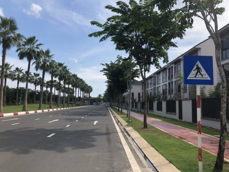 Đi đến slide 4