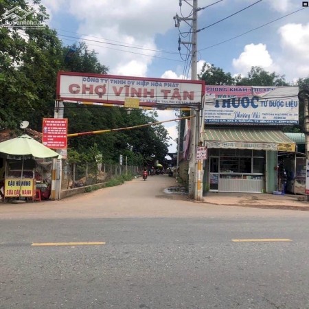 Sang gấp nền đất SHR 120m giá 790 triệu ngay chợ Vĩnh Tân giáp khu D,E Vsip2.LH 0394428926