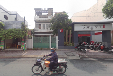 Tô Ngọc Vân. Xe cộ qua lại đông - mt đẹp 5.6 x 17