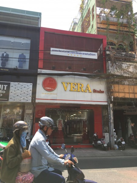Cho Thuê Nhà Mặt Tiền Đường Tô Vĩnh Diện Gần VinCom Thủ đức