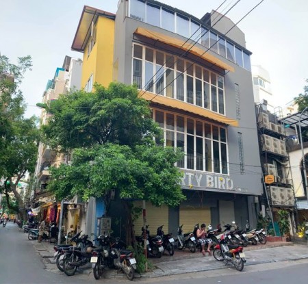 Cực đẹp, hiếm cho thuê nhà hai mặt phố THÁI THỊNH 110m2 x mặt tiền 8 m x 4 tầng giá đẹp