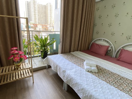 Tìm bạn nữ ở ghép Căn hộ trên tầng 3 của tòa nhà : phòng ngủ 45m2 có ban công view mặt trước của tòa nhà đang cần thêm một bạn nữ ở ghép,