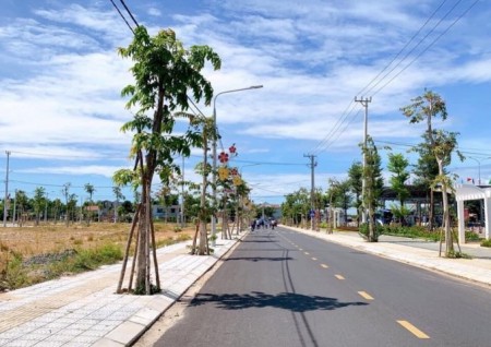 Đất chính chủ đường 7m5 dân cư đông đúc_Giá 1.5 tỷ/100m2
