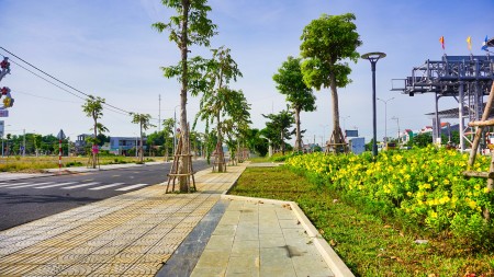 Đi đến slide 2