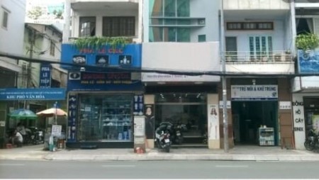 BÁN NHÀ MẶT TIỀN ĐƯỜNG NGÔ QUYỀN – NGUYỄN TRÃI QUẬN 5 GIÁ 31 TỶ