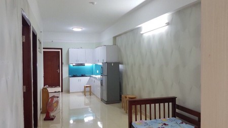 Cần cho thuê căn hộ Chung cư Khánh Hội 2, Quận 4. DT: 75m2,2PN,2WC.