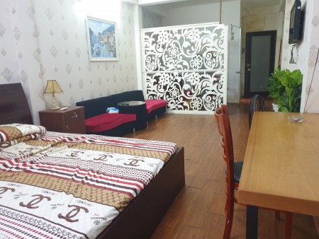 Cho thuê phòng quận 1, full nt 50m2, ngay chợ Tân Định, Hai Bà trưng