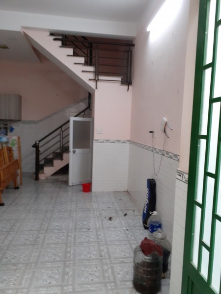 Cho thuê nhà nguyên căn 1 trệt 3 lầu Q.2