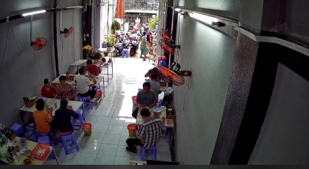 Sang quán ăn 100m2, mặt bằng 8 triệu / 1 tháng