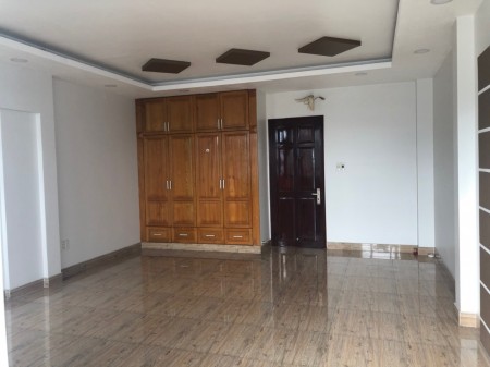 bán gấp nhà mặt tiền đường dc9 giao bình long 80m2 giá 7,8 tỷ tân phú.