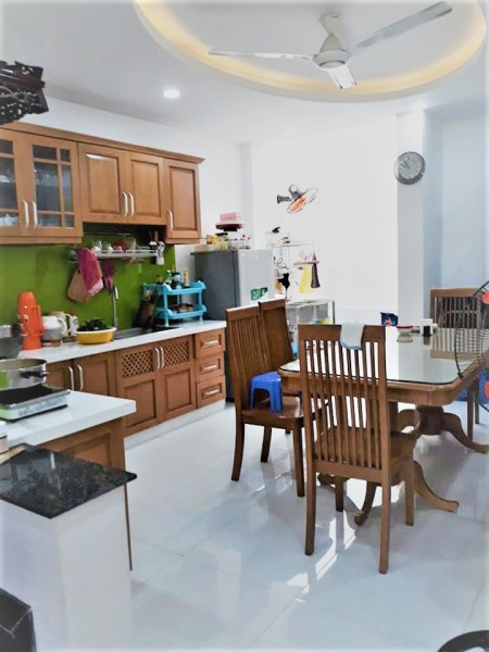 Siêu phẩm sổ đẹp, nhà mới 4 tầng BTCT Quận 3 mà chỉ 96 triệu/m2 (0902664082)