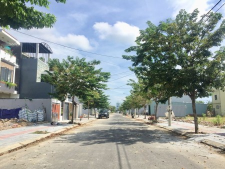 Đất chính chủ nợ bán gấp 1 tỷ 52 đường 7.5m thông sạch