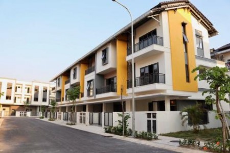 Bán nhà 3 tầng hoàn thiện mặt ngoài tại Belhomes Từ Sơn