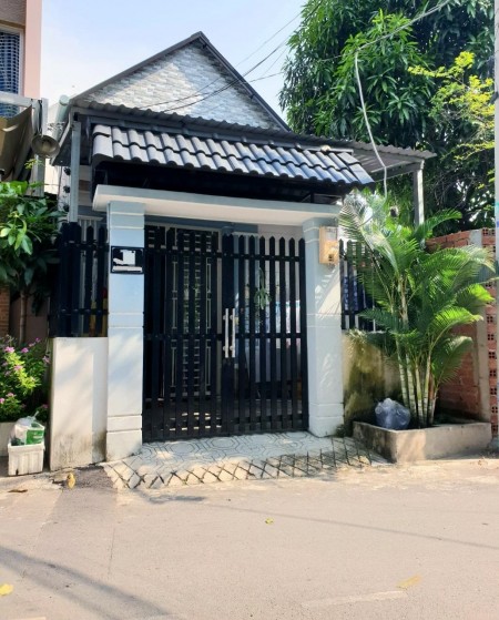 Nhà cấp 4 mới xây 34m2 sổ sẵn, đường 37 Bình Trưng Tây, 2.73 tỷ