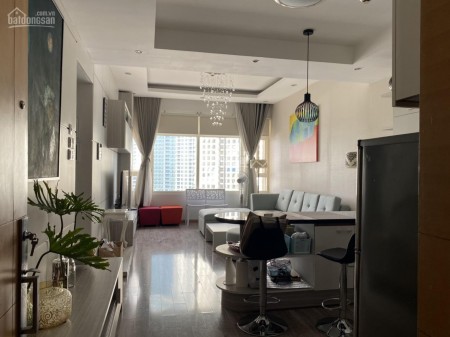 Trống căn hộ rộng Saigon Pearl tầng cao, dt 86m2, 2 PN, có kiến trúc đẹp, giá tho thuê 16 triệu/tháng