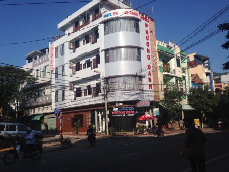 CẦN BÁN- Khách sạn Phương Danh