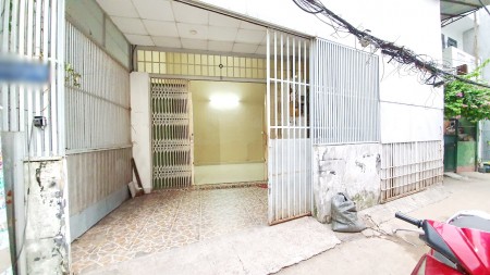 Bán 3 căn liền kề 8.5 x 16.2m hẻm 290D đường Dương Bá Trạc P.1 Quận 8