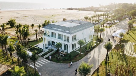 Bán biệt thự biển Wonderland Hồ Tràm có lợi nhuận 600 triệu/năm giá 12 tỷ/căn full nội thất. Lh 0912357447