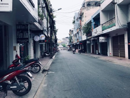 Mặt tiền kinh doanh, Lạc Long Quân, Quận 11, 52m2, 4 tầng, chỉ 10 tỷ 9, Thật 100% - 0931870987