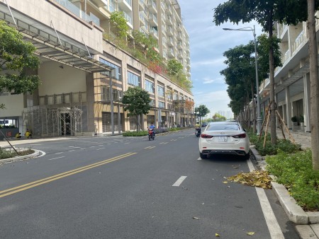 Sàn Shophouse cần cho thuê thô tại khu Sarina