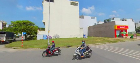 Gia đình tôi cần bán gấp lô đất cập sát chợ an sương, quận 12, cách trường chinh 500m