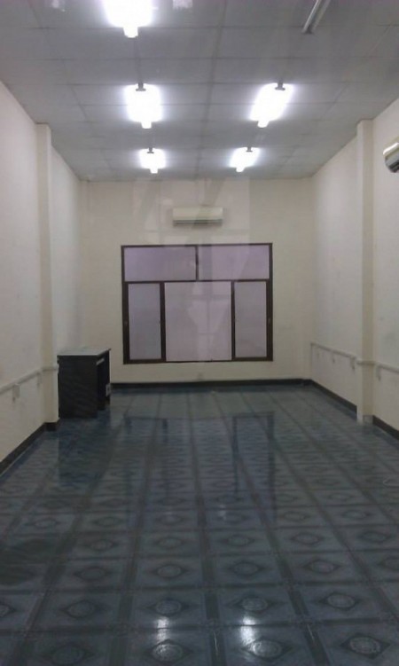 Phòng 25m2, MÁY LẠNH, wc riêng- gần CV Hoàng Văn Thụ, Phú Nhuận