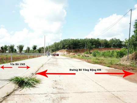 Còn 01 lô duy nhất giá cực tốt .sổ riêng công chứng ngay và luôn. 210m2, 100m Thổ Cư. Giá chỉ 580TR