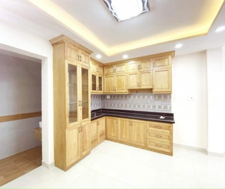 1. Bán nhà 4 tầng đường 3-2, Quận 10, Giá rẻ. Hẻm xe hơi. 60m2
