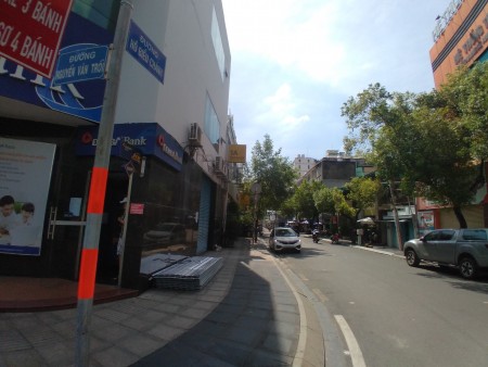 Đi đến slide 8