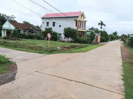 Bán đất 2 mặt tiền Nguyễn Hữu Thuyên, 8 x 21m, đường 10.5m, đấu lưng Nhà văn hóa, giá tốt