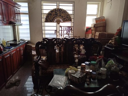Đầu tư 12,5 tỷ, sở hữu nhà mặt phố Chùa Vua (Hai Bà Trưng) buôn bán sầm uất