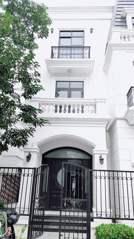 CHO THUÊ BIỆT THỰ CAO CẤP, NỘI THẤT ĐẦY ĐỦ TIỆN NGHI
