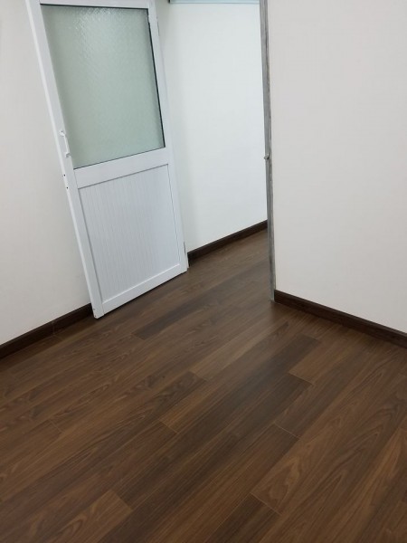 Nhà 1T3L , nằm trên đường lý thường kiệt , nhà mới dọn về ở luôn, shr